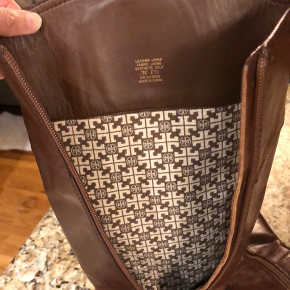 Tory Burch boots - Picture 7 of 8